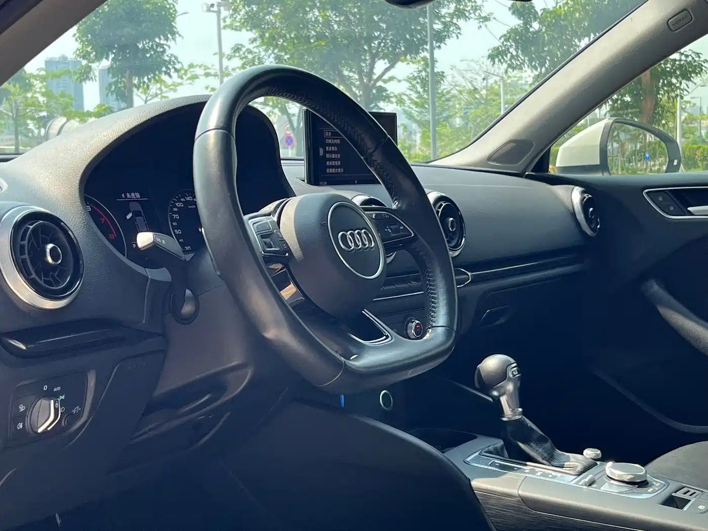 Audi A3 2018 30th Anniversary Limousine 35 TFSI Fashion фото 10