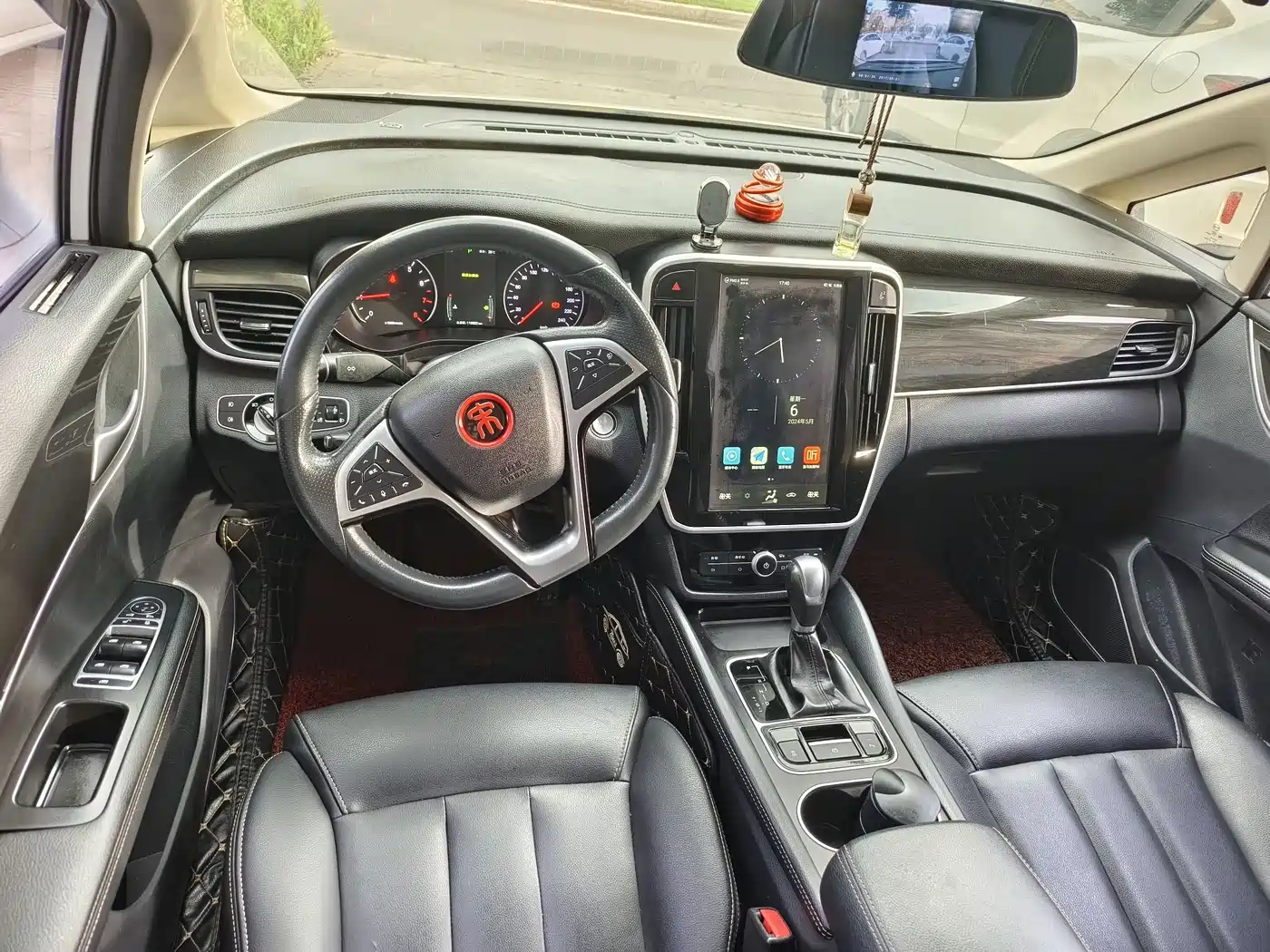 BYD Song MAX 2017 1.5T Auto Smart Elite 7-Seater фото 8