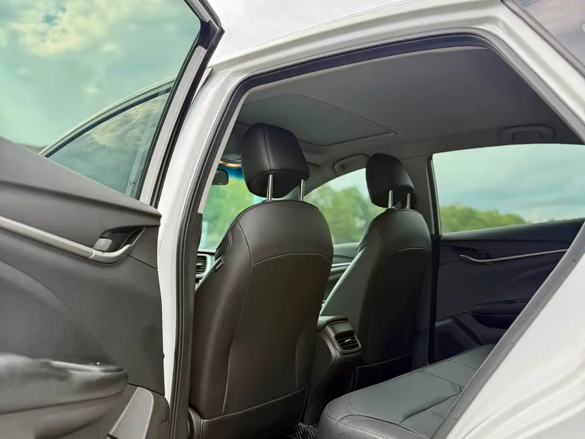Buick Excelle 2021 Facelift Exemplar 1.5L Auto Elite фото 6