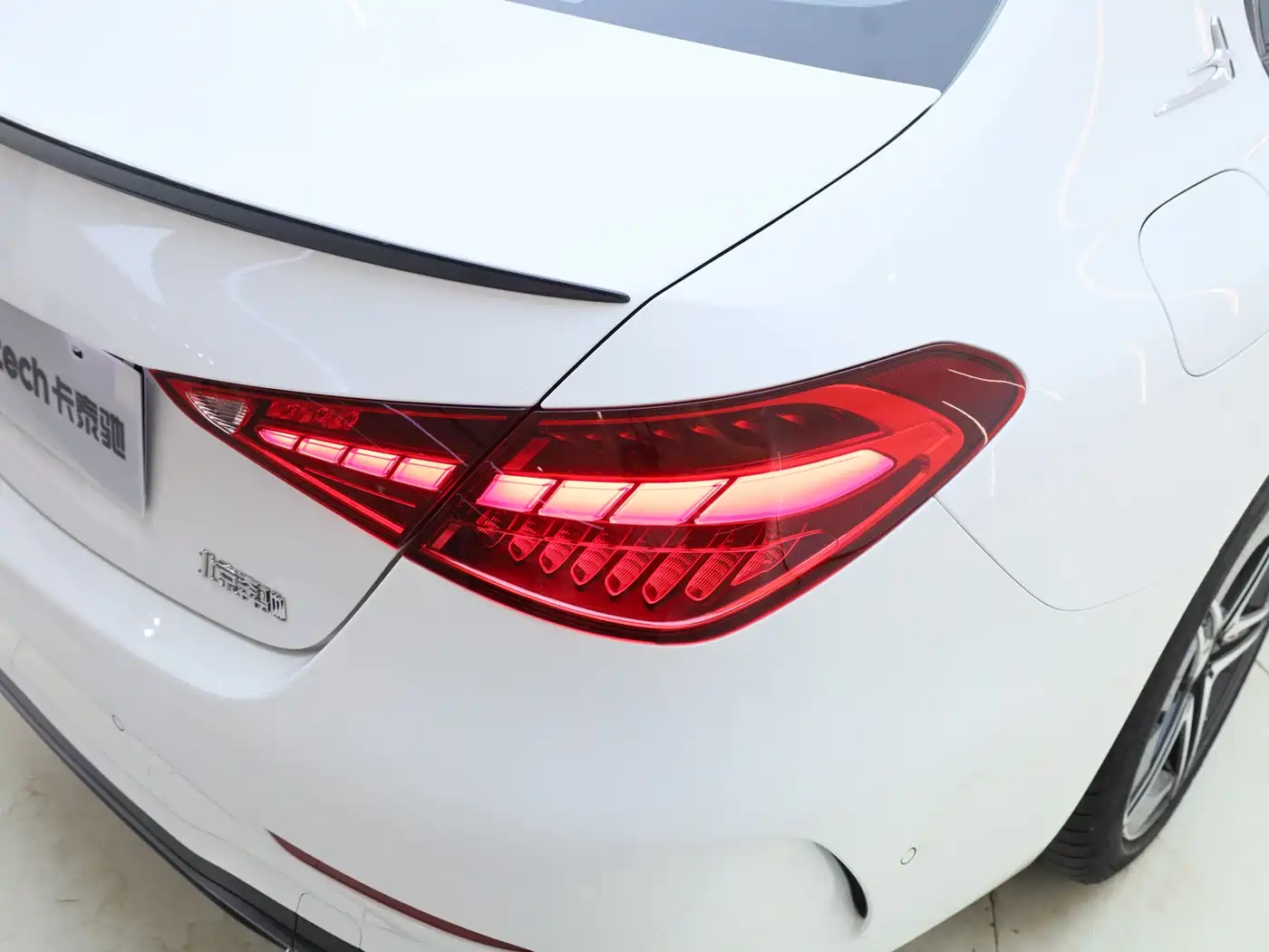 Mercedes-Benz C-Class 2025 C 260 L Night Sport Edition фото 12