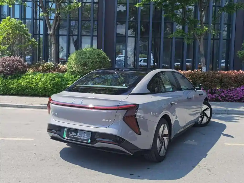 Hongqi EH7 2025 640 AWD Smart Selection Edition фото 4