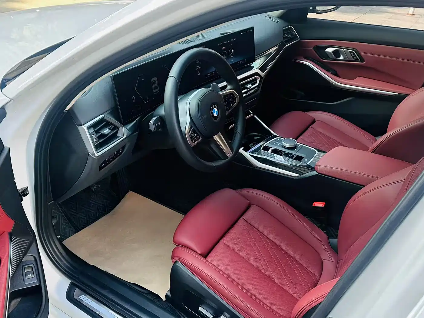 BMW 3 Series 2024 325Li M Sport Package фото 7