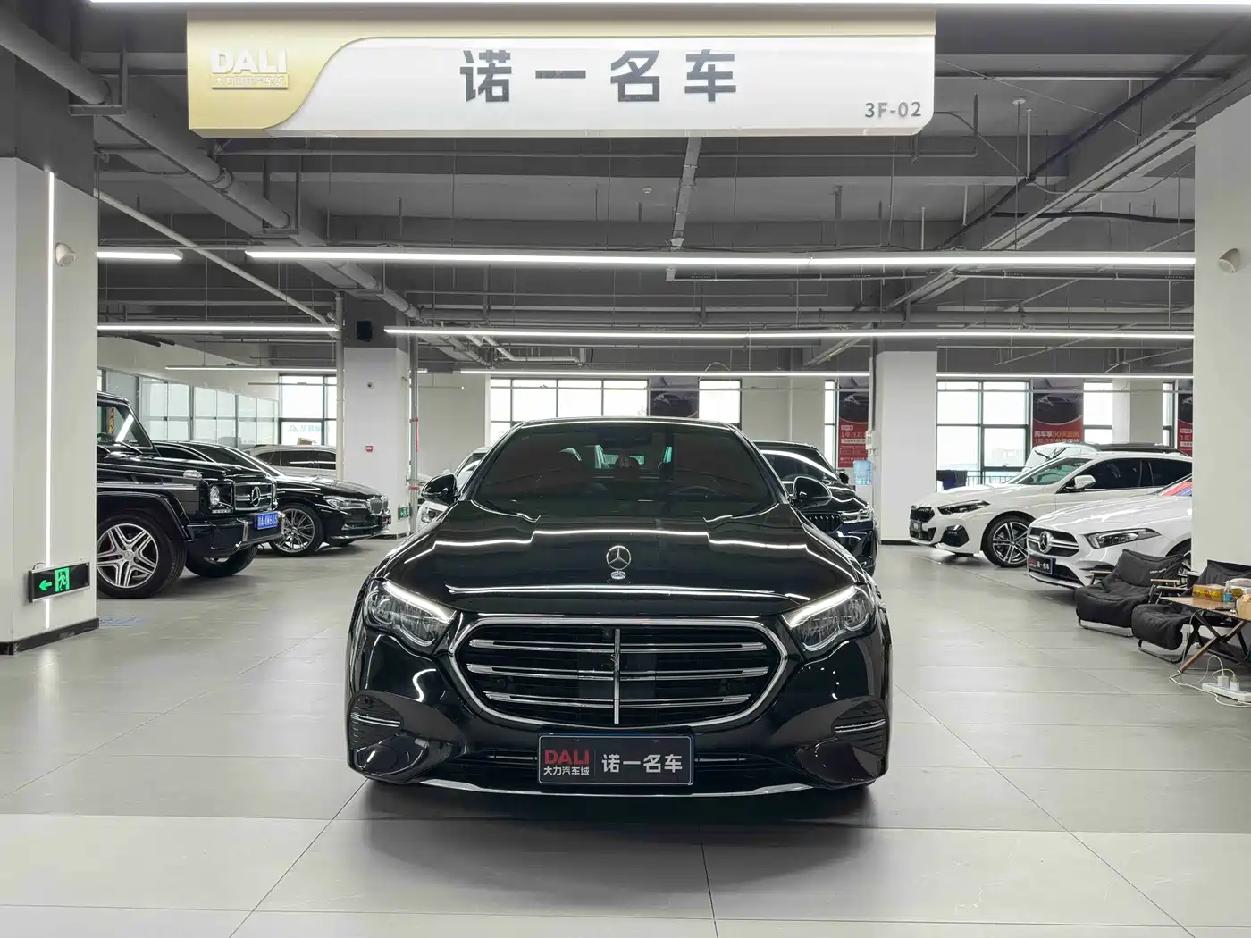 Mercedes-Benz E-Class 2025 Facelift E 300 L Luxury фото 2