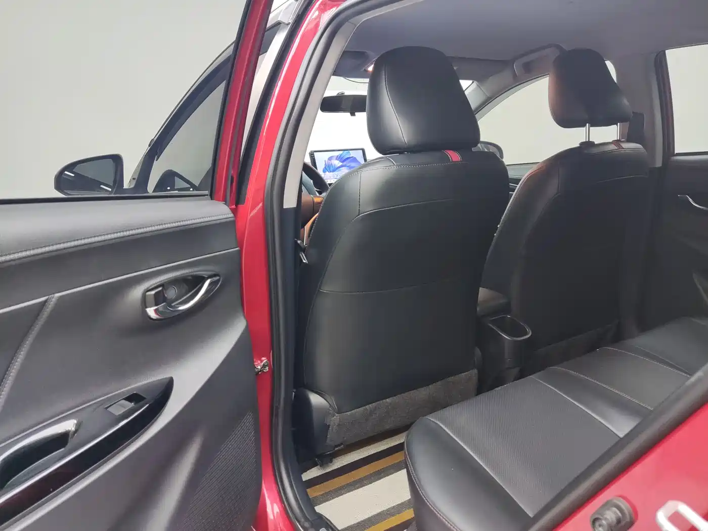 Toyota Yaris, миниатюра 9