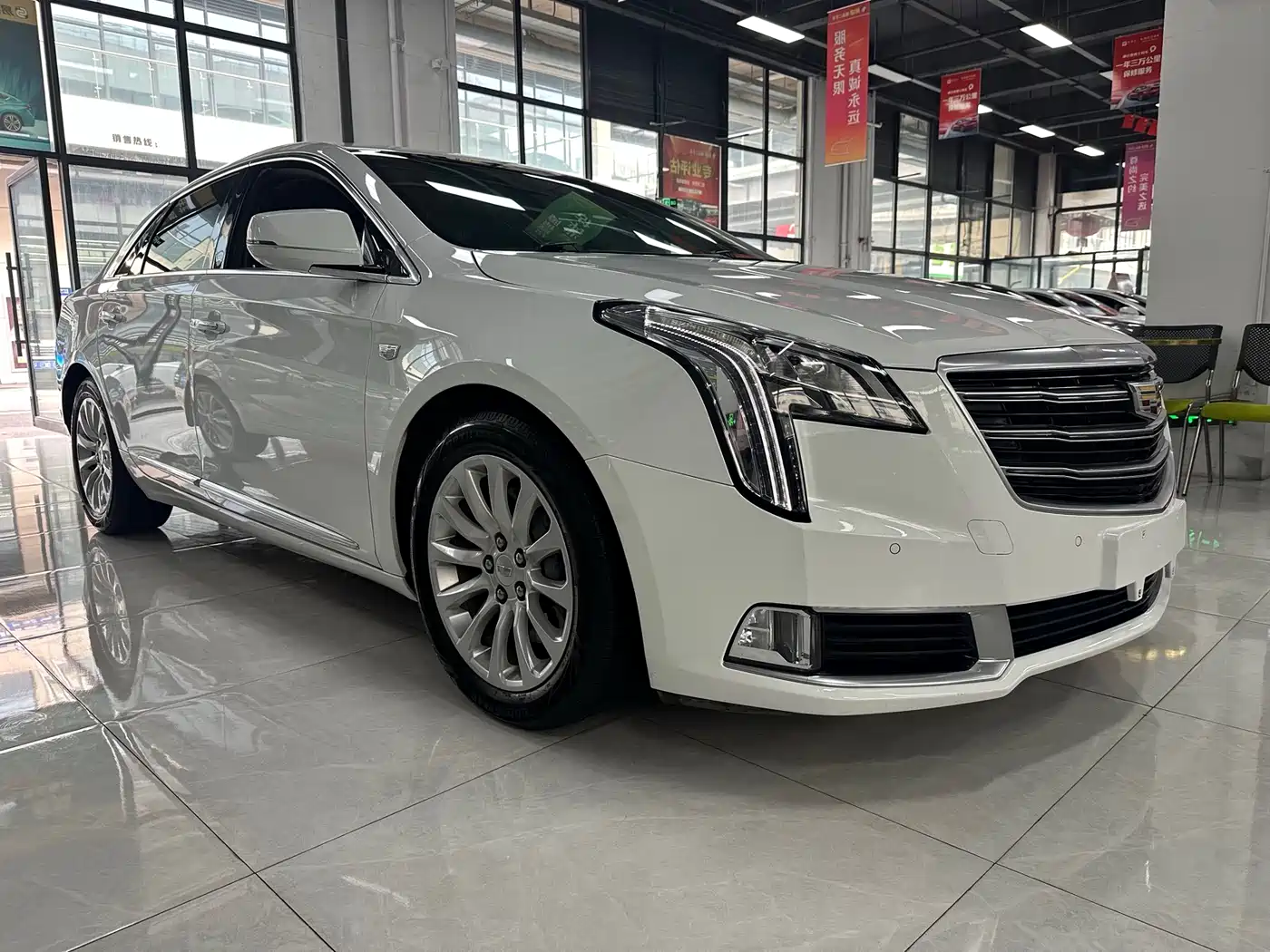 Cadillac XTS 2018 28T Elite фото 2