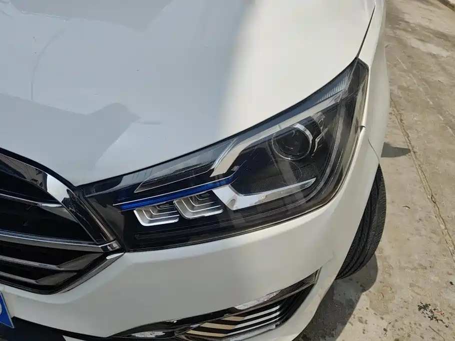 Zotye T300 2017 2017 1.5L Manual Premium