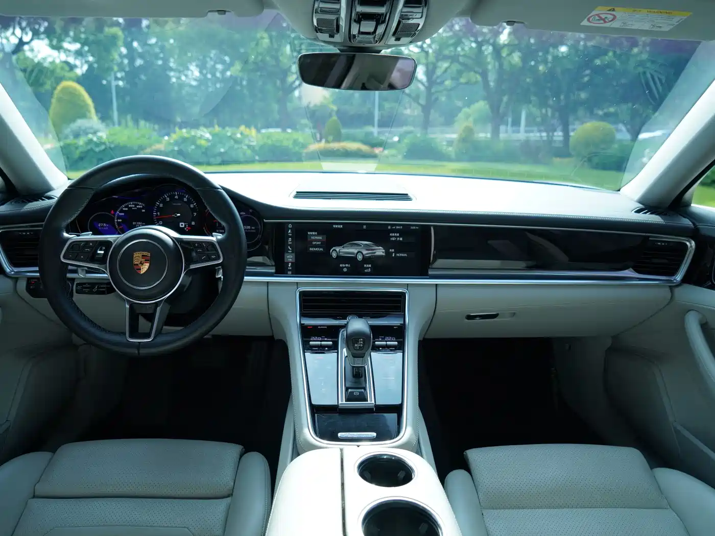 Porsche Panamera 2019 Panamera 2.9T фото 15