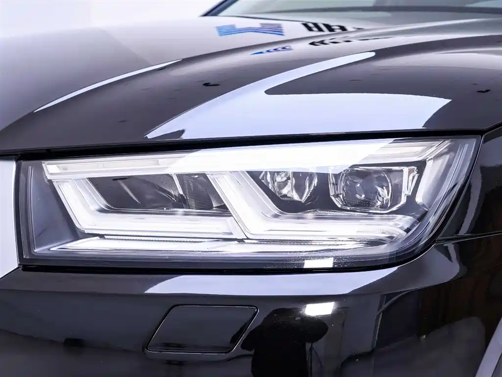 Audi Q5L 2018 40 TFSI Premium Fashion China VI фото 4