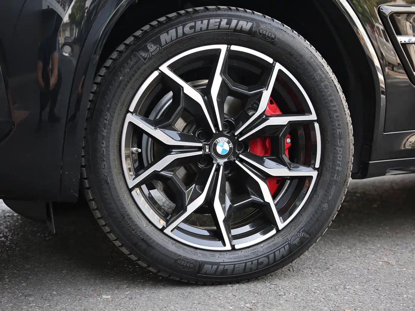 BMW X4 2022 xDrive 25i M Sport Package фото 13