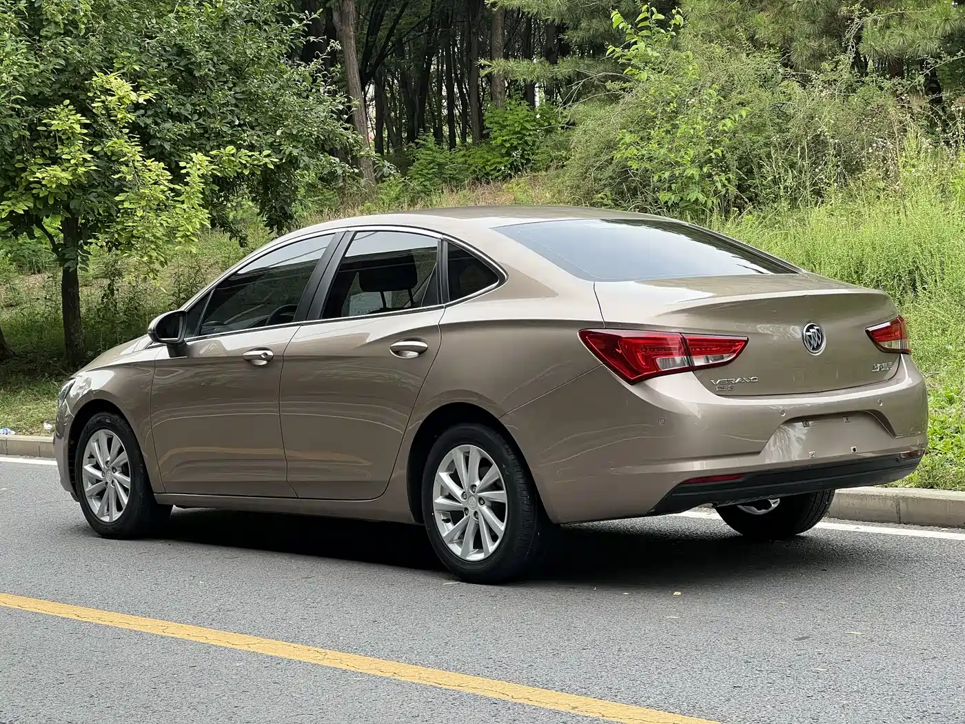 Buick Verano 2018 Sedan 15S Automatic Leading фото 9