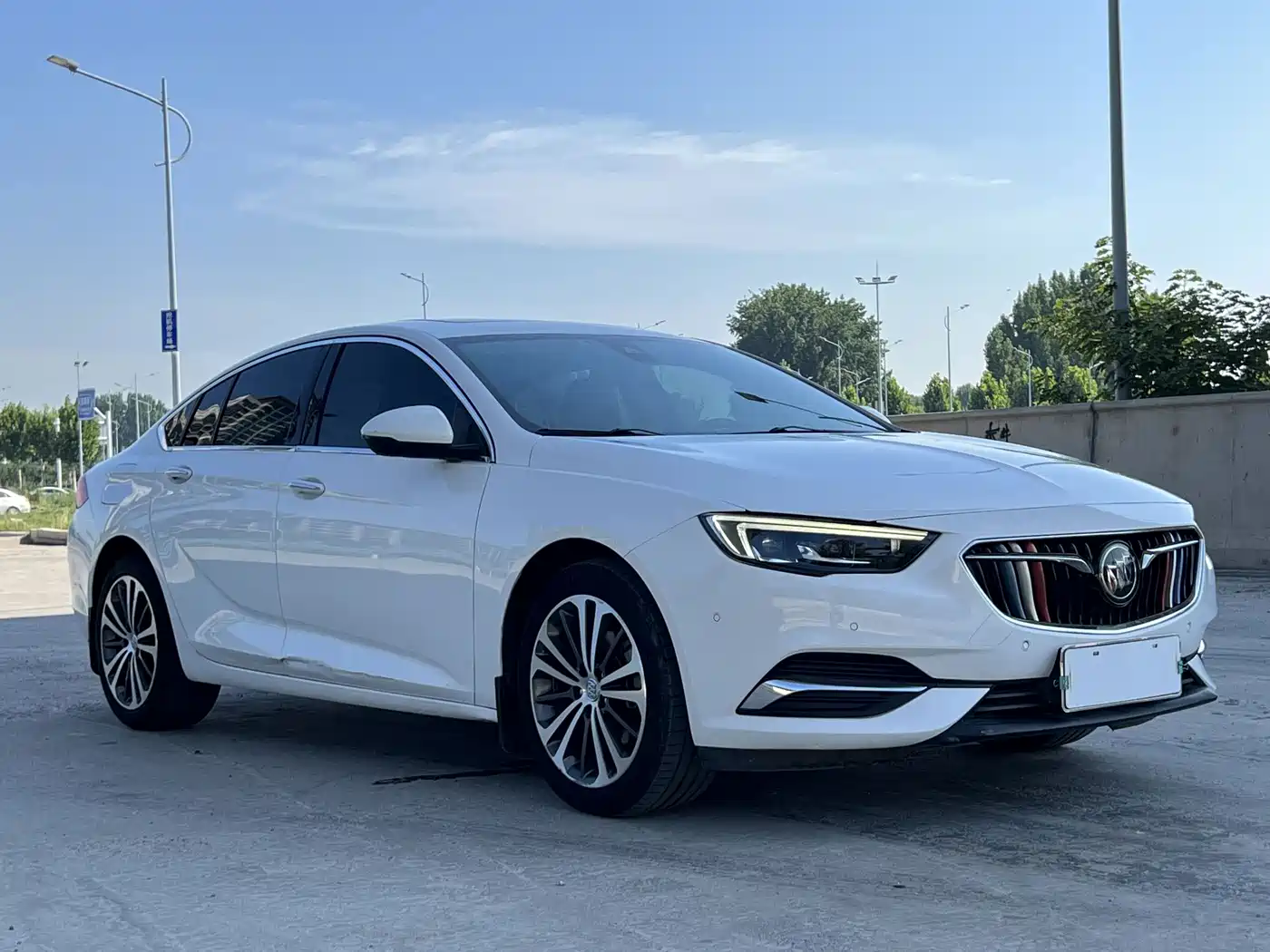 Фото 3 - Buick Regal