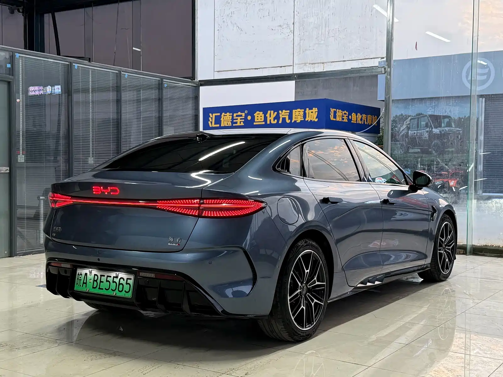 Фото 5 - BYD Seal