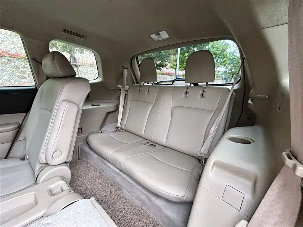 Toyota Highlander 2009 2.7L 2WD 7-seater Luxury Edition фото 9