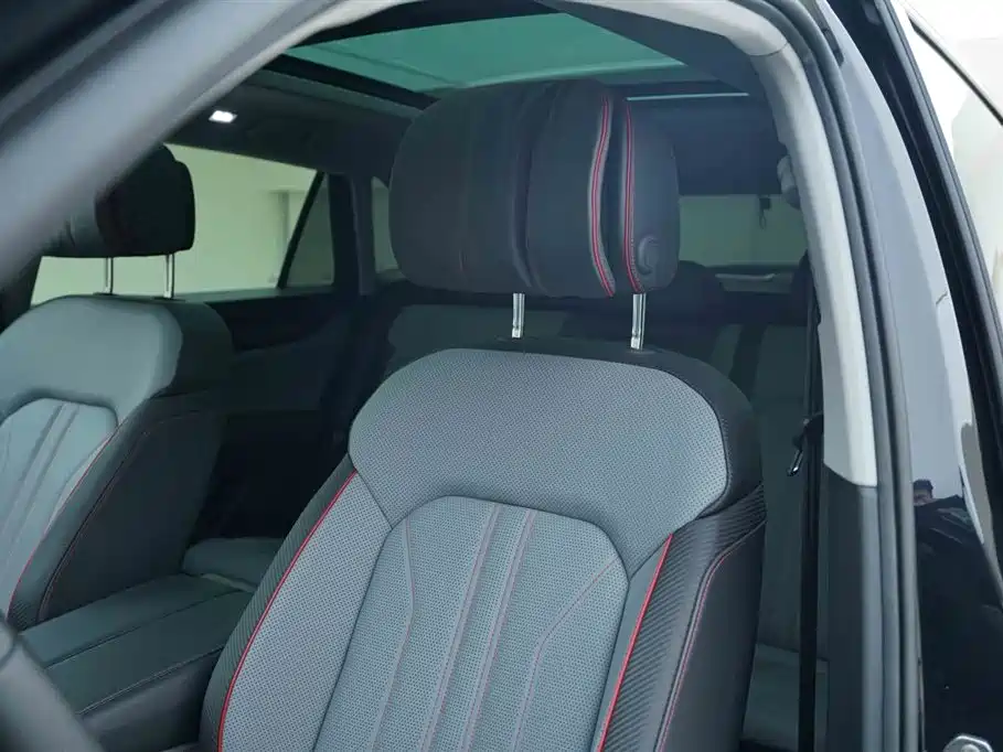 Volkswagen Teramont 2024 Teramont X 380TSI 4WD Premium Luxury Edition фото 13