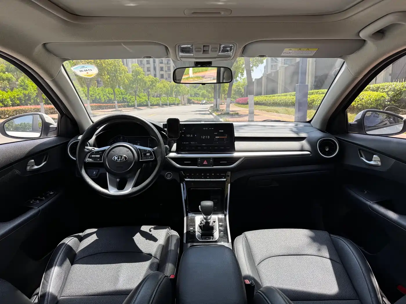 Kia K3 2021 1.5L CVT Fashion Edition фото 5
