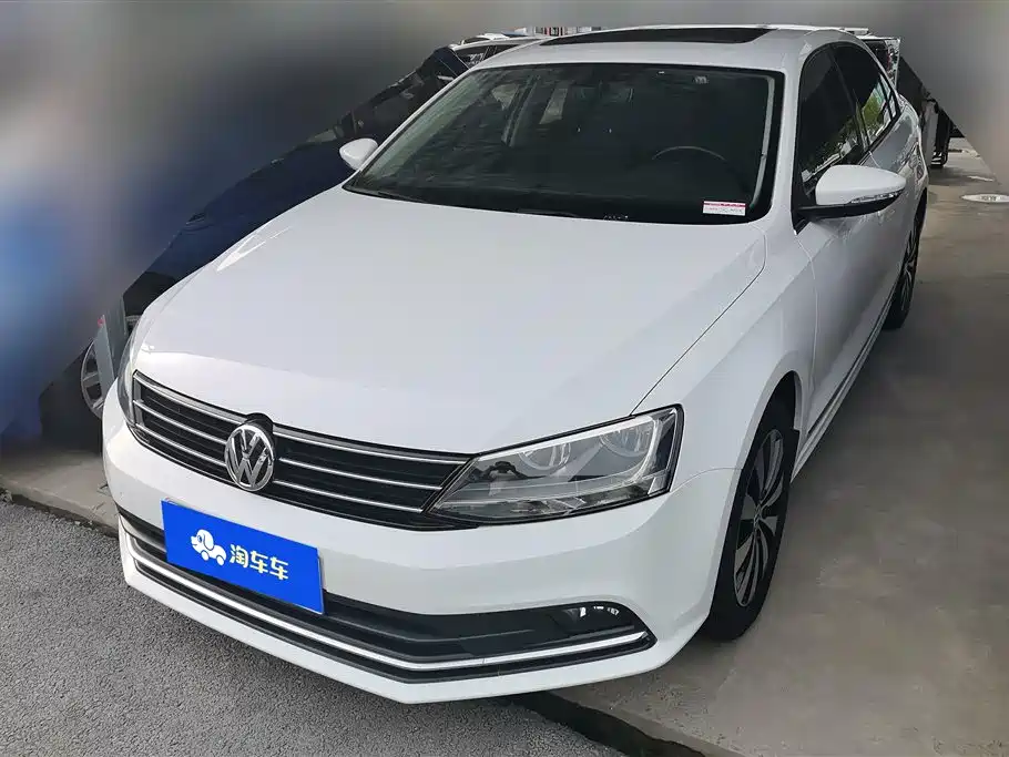 Volkswagen Sagitar 2018 1.6L Automatic Comfort