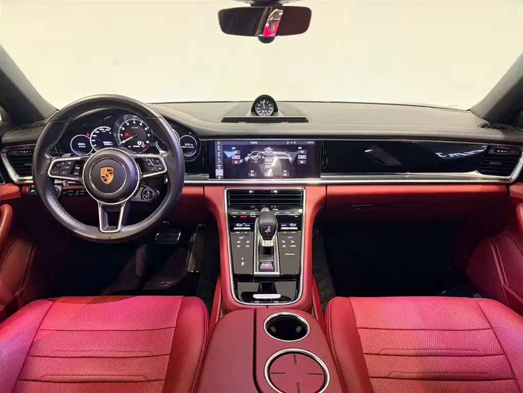 Porsche Panamera New Energy 2018 Panamera 4 E-Hybrid 2.9T фото 9