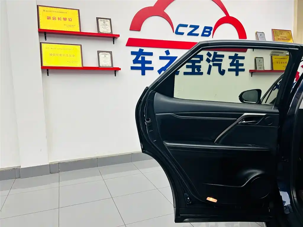 Lexus RX 2020 300 2WD Elite Edition China VI фото 24