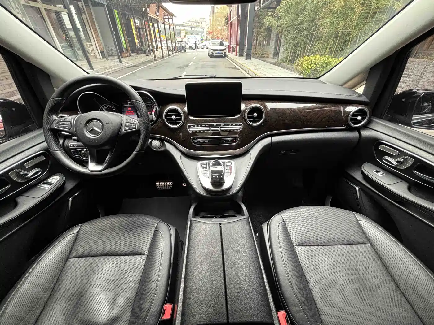 Mercedes-Benz V-Class 2018 V 260 Premium Edition China V фото 15