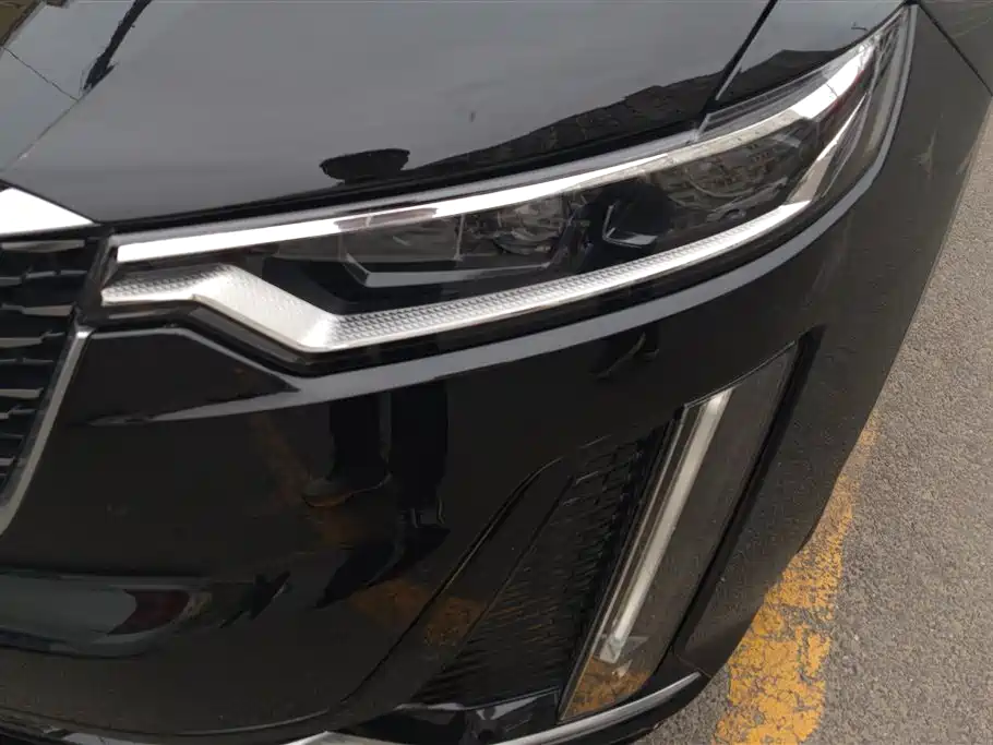 Cadillac XT6 2020 28T 6-Seater 4WD Luxury Ultimate Audio Edition фото 5