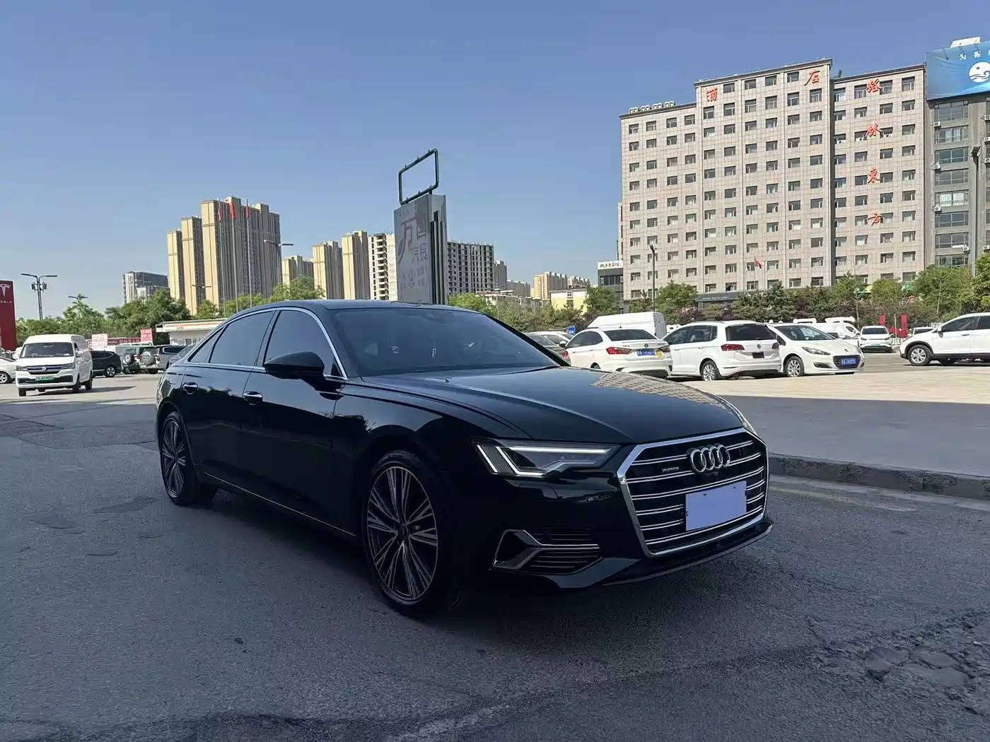 Audi A6L 2024 45 TFSI quattro Premium Elegance фото 3