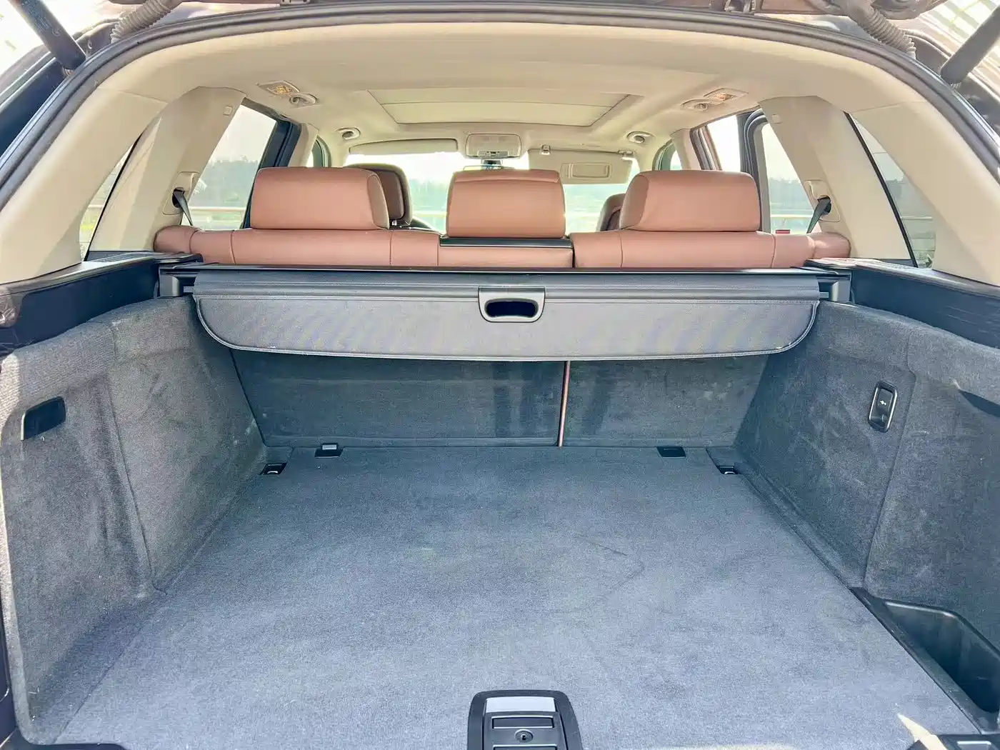 BMW X5 (Import) 2011 xDrive35i Leading Edition фото 9
