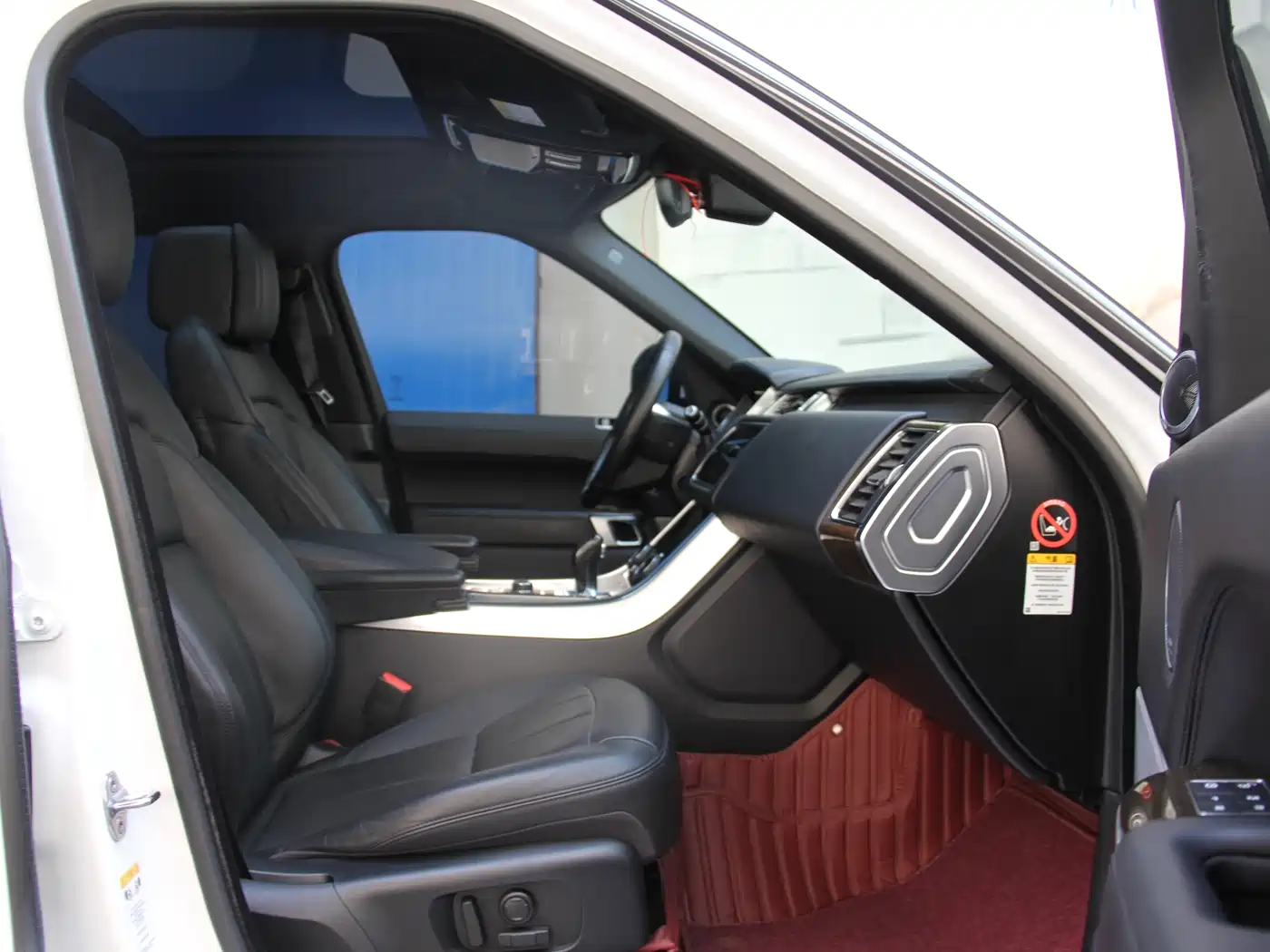 Land Rover Range Rover Sport PHEV 2018 Model P400e фото 16