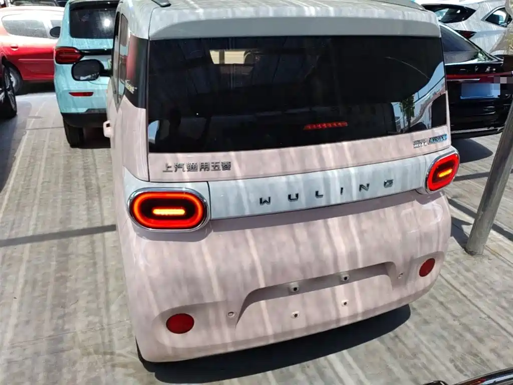 Фото 6 - Wuling Motors Hongguang MINIEV