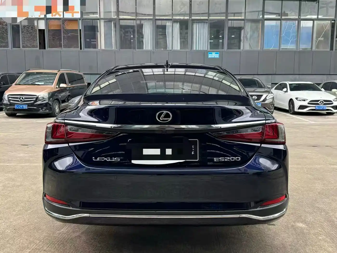 Lexus ES 2021 200 Excellence Edition фото 8