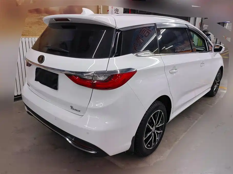 BYD Song MAX 2017 1.5T Auto Smart Elite 7-Seater фото 3