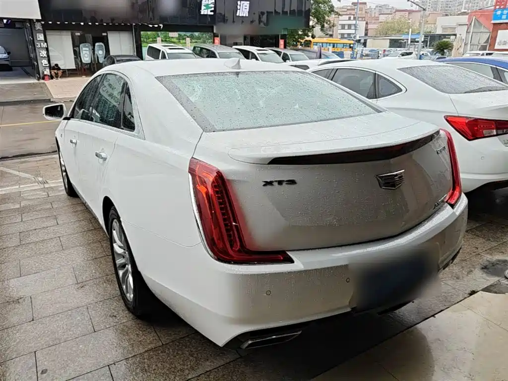 Cadillac XTS 2018 28T Technology фото 5