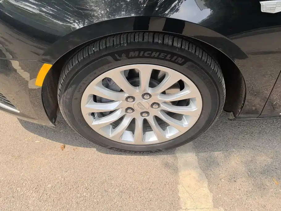 Cadillac XTS 2019 2018 28T Technology