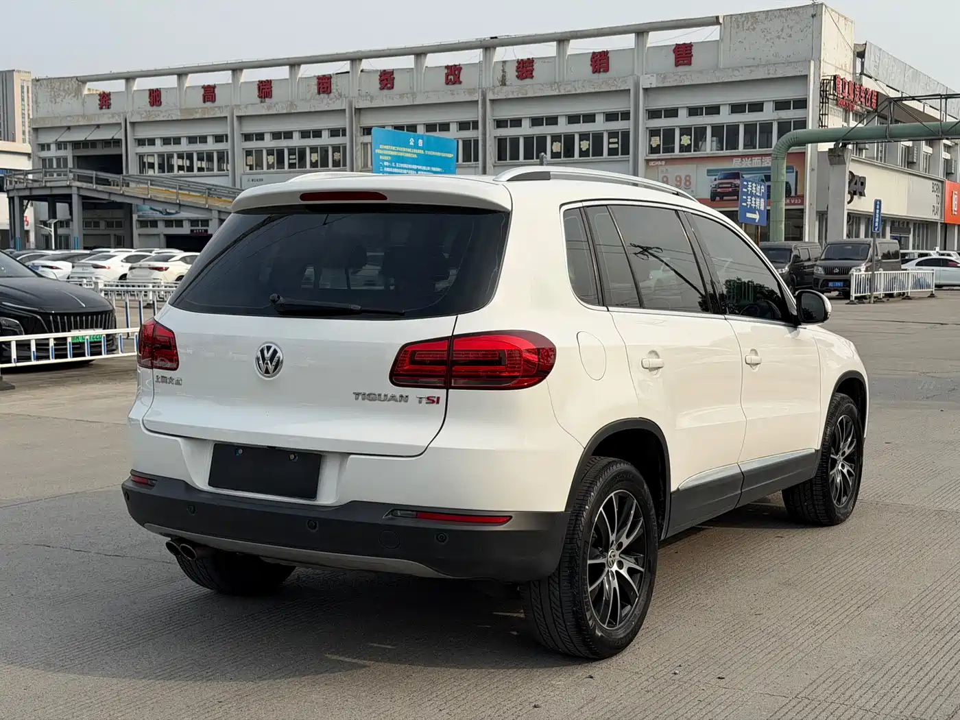 Volkswagen Tiguan 2013 1.8TSI Automatic 2WD Luxury Model фото 9
