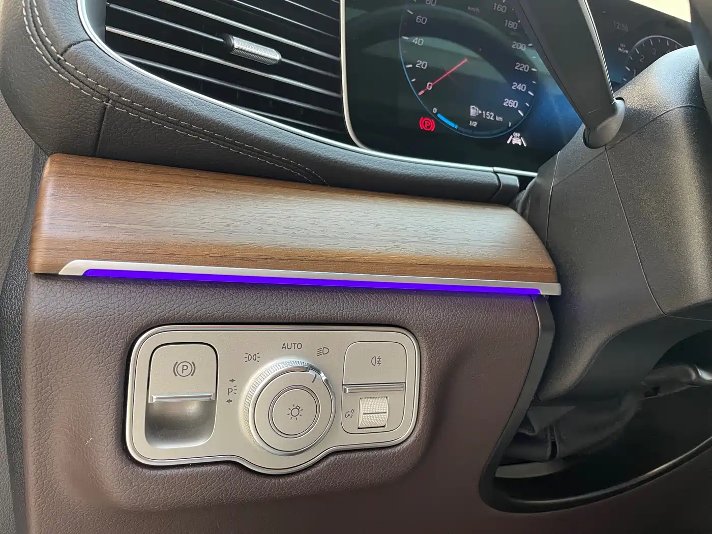 Mercedes-Benz GLE New Energy 2023 GLE 350 e 4MATIC фото 31