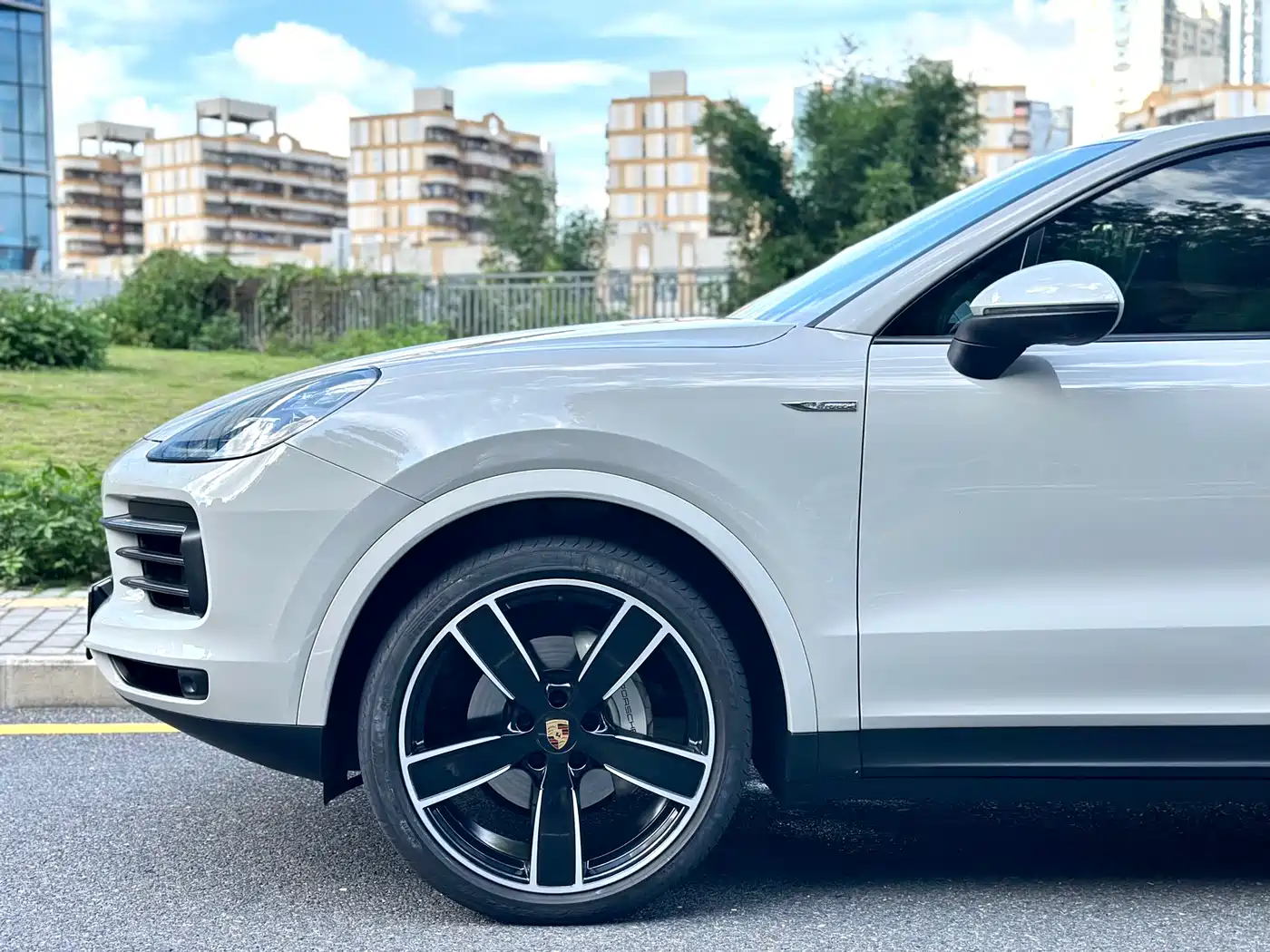 Porsche Cayenne 2023 Cayenne Coupé 3.0T Platinum Edition фото 13