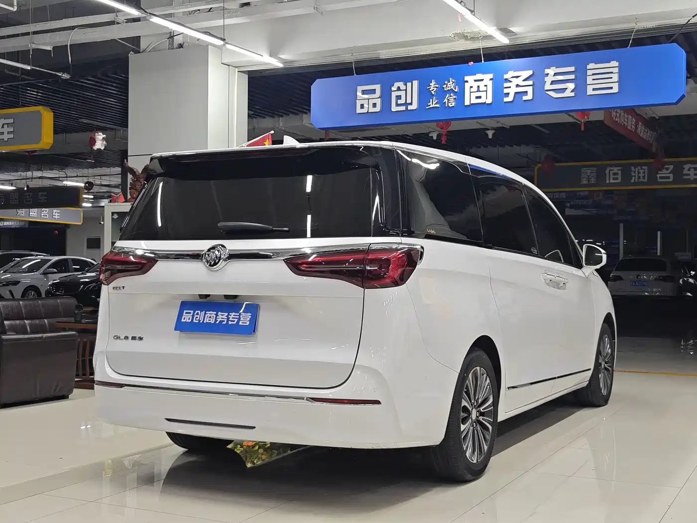 BUICK GL8
