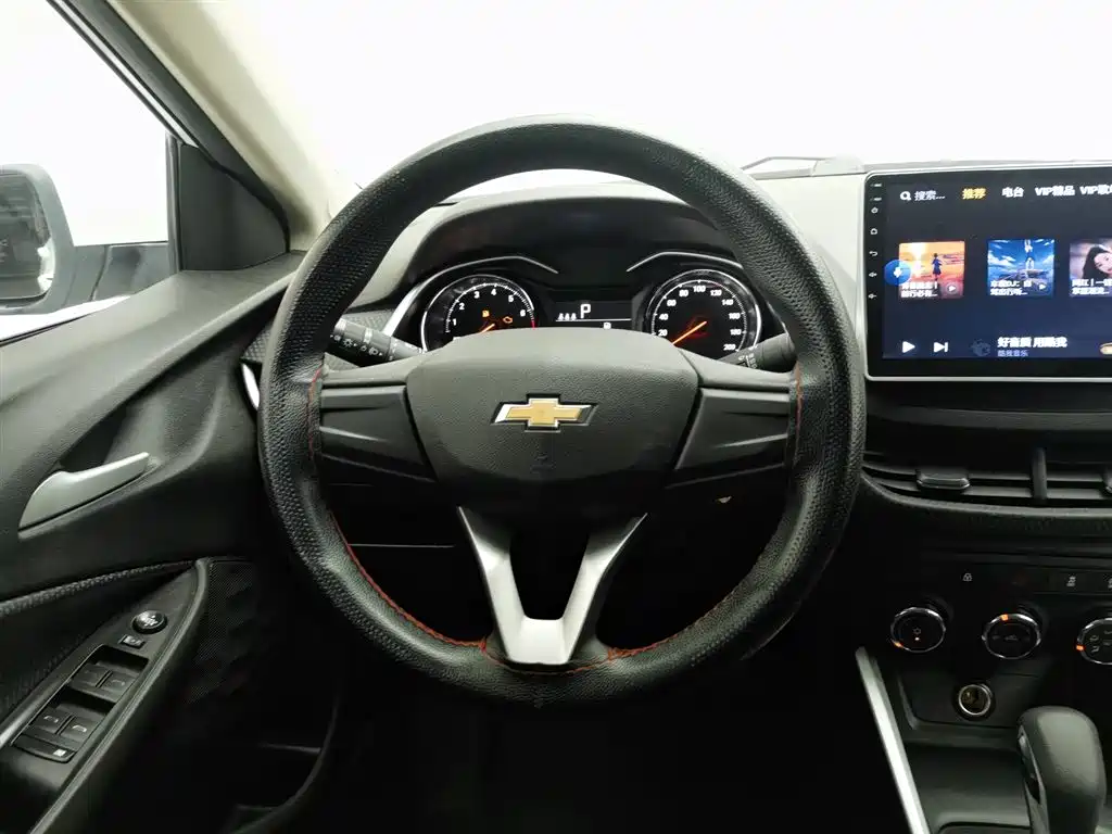 CHEVROLET KOVOZ