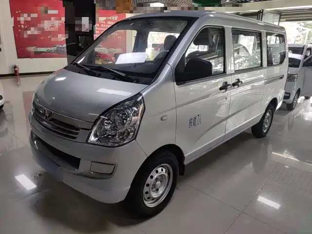  Wuling Motors Wuling Rongguang S 2023 1.5L Base 5/7 Seater