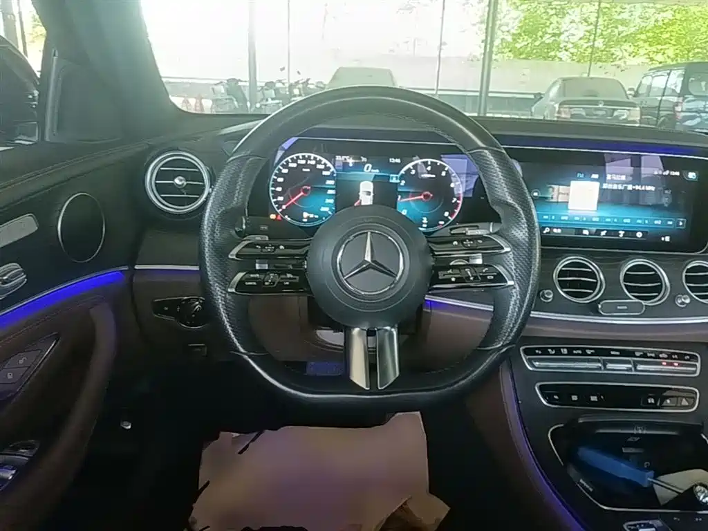 Mercedes-Benz E-Class 2021 E 300 L Sport Fashion фото 11