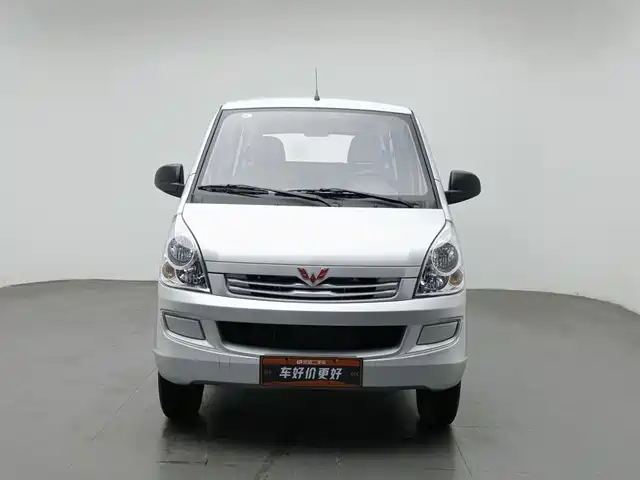 Wuling Motors Wuling Rongguang S 2023 1.5L Base 5/7 Seater — фото 3