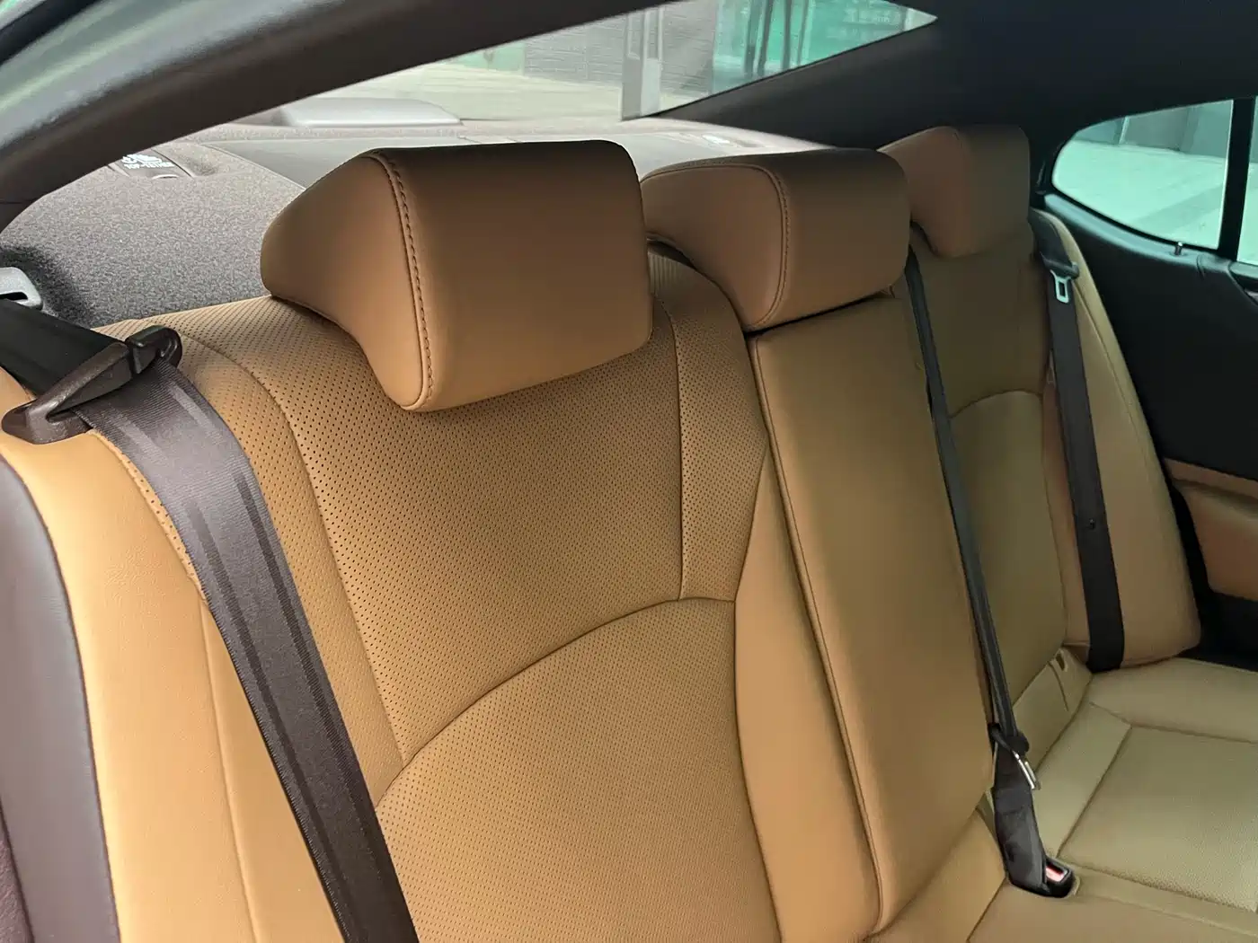 Lexus ES 2018 300h Excellence Edition China V фото 27