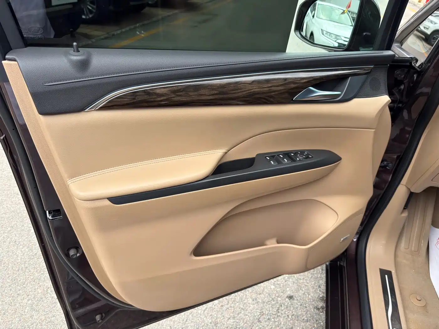 Buick GL8 2017 ES 28T Flagship China V фото 3