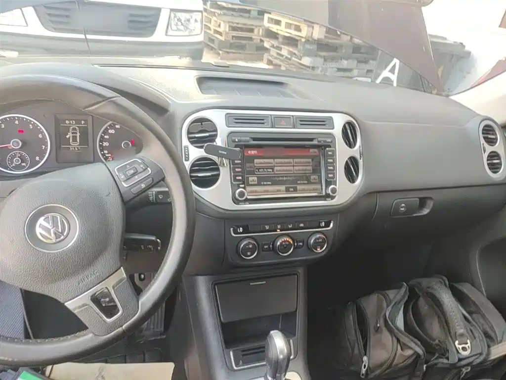 Volkswagen Tiguan 2015 1.8TSI Automatic 2WD Comfortline фото 10