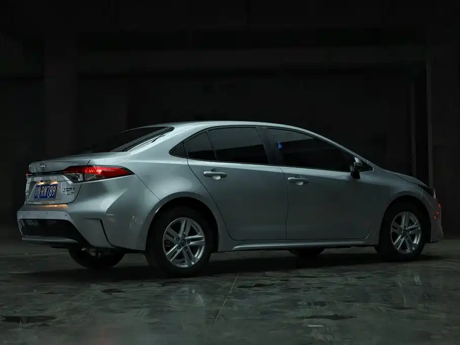 Toyota Levin 2022 185T CVT Luxury Edition фото 4