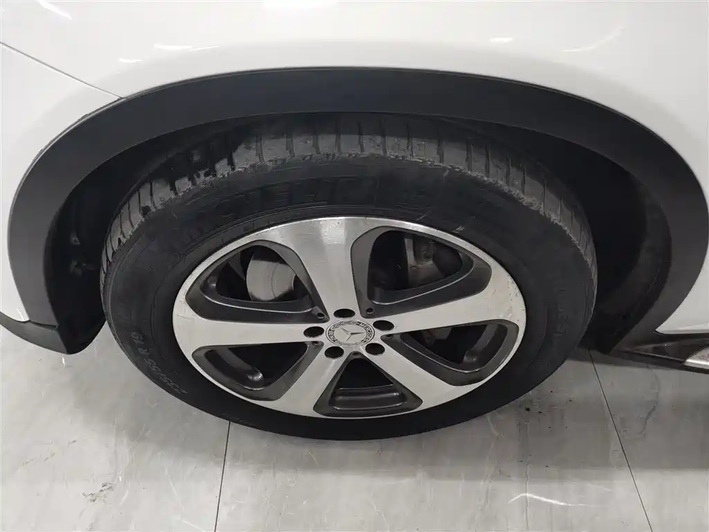 Mercedes-Benz GLC 2016 GLC 300 4MATIC Dynamic фото 23