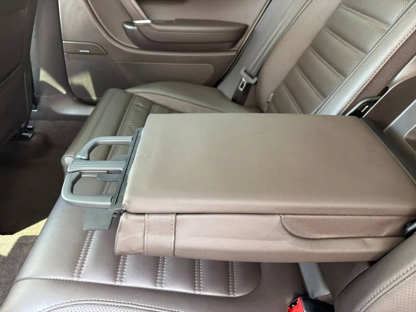 Volkswagen FAW-Volkswagen CC 2018 2.0TSI Luxury фото 23