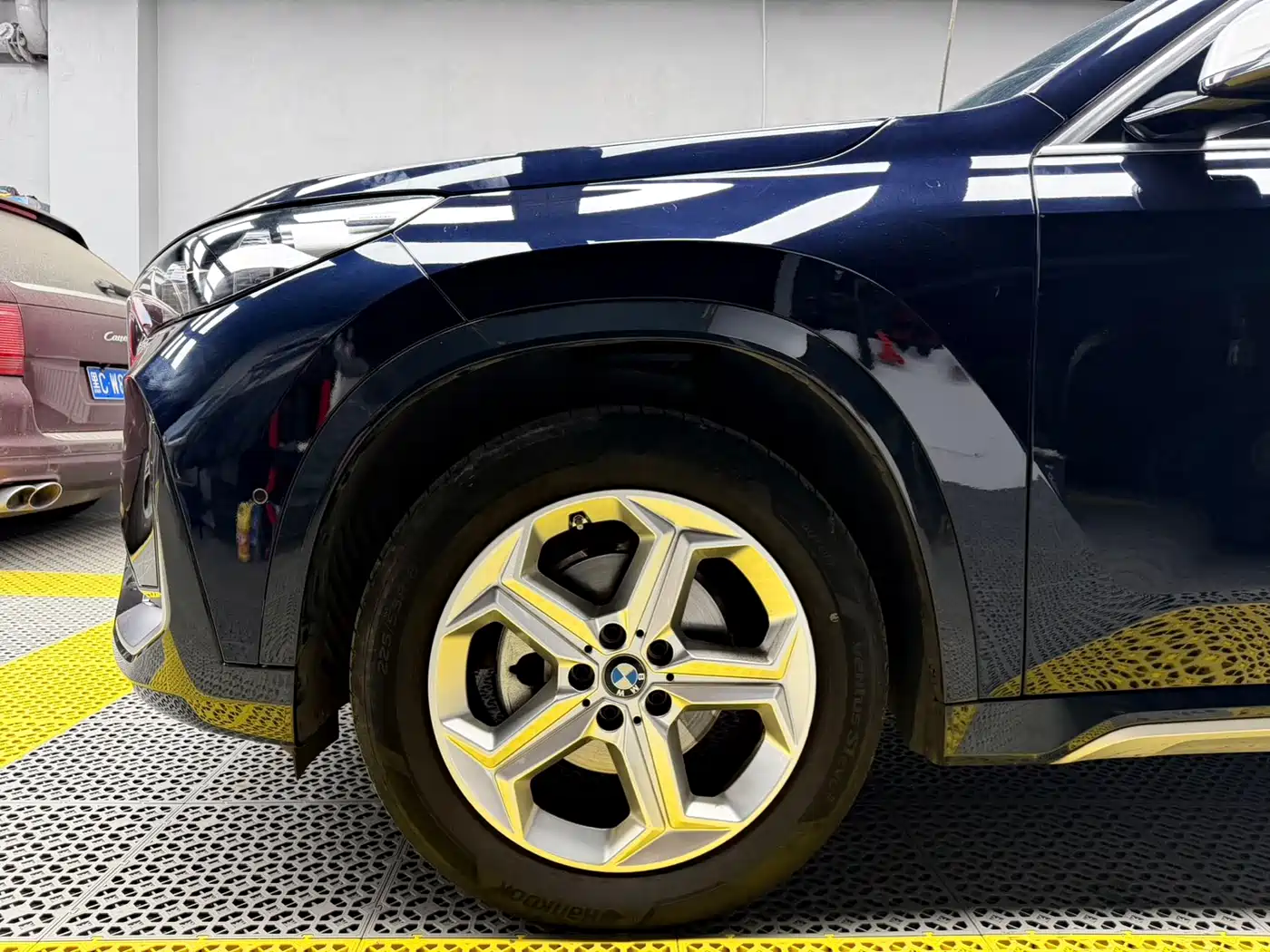 BMW X1 2023 sDrive20Li X Design Package фото 9
