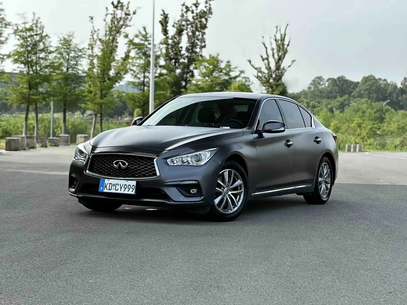 Infiniti Q50L 2018 2.0T Comfort (China VI)