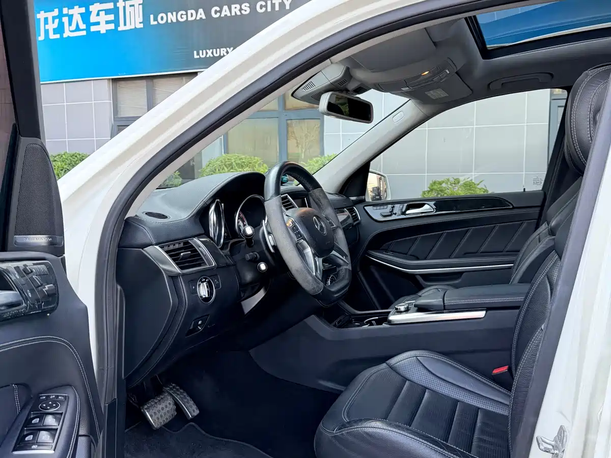 Mercedes-Benz GL-Class AMG 2013 AMG GL 63 фото 5