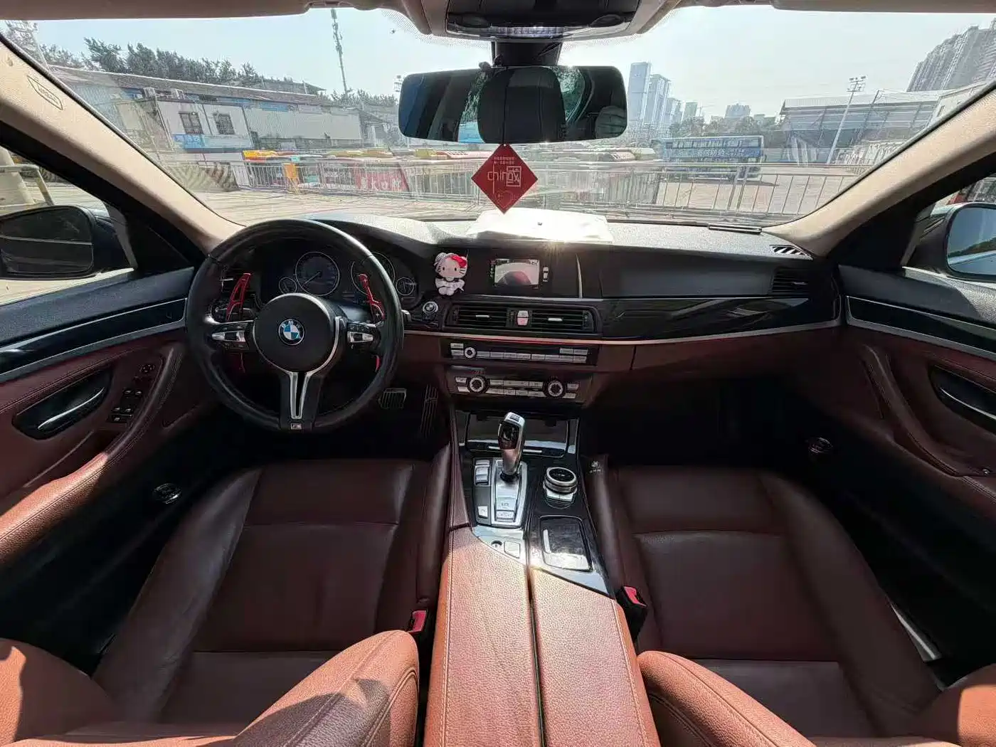 BMW 5 Series 2017 520Li Classic Edition фото 9